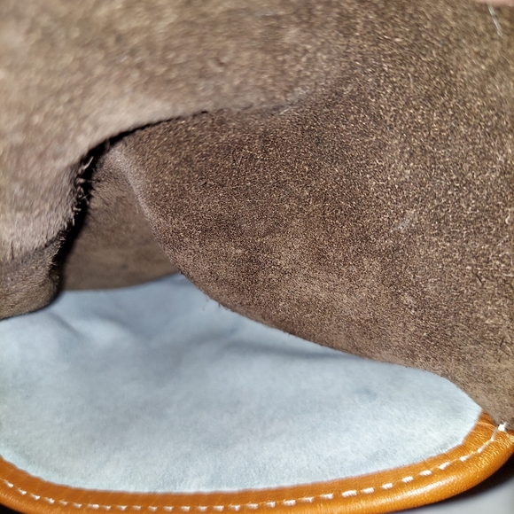 Lambertson Truex Women's Structured Leather/Suede Strap Hand Bag - Picture 5 of 12